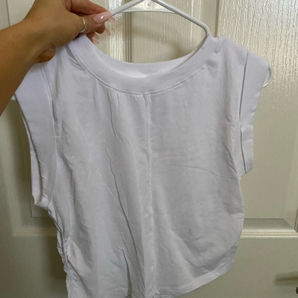 Top - Picture 2 of 2